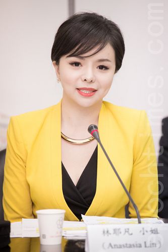 图3：加拿大世界小姐林耶凡九月八日出席在台湾召开的“崩溃中的中共加紧迫害中国宗教及维权人士”记者会暨公听会。