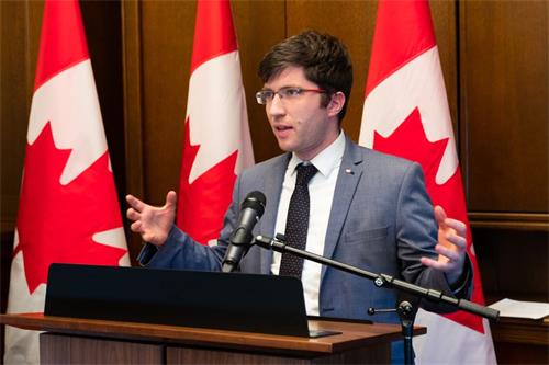 '图5：多年来一直支持法轮功反迫害的加拿大保守党国会议员加内特·吉尼斯（Garnett Genuis）'