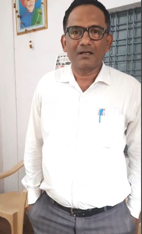 '图12:一位老师表示,学生们炼功时面露喜悦与幸福。'